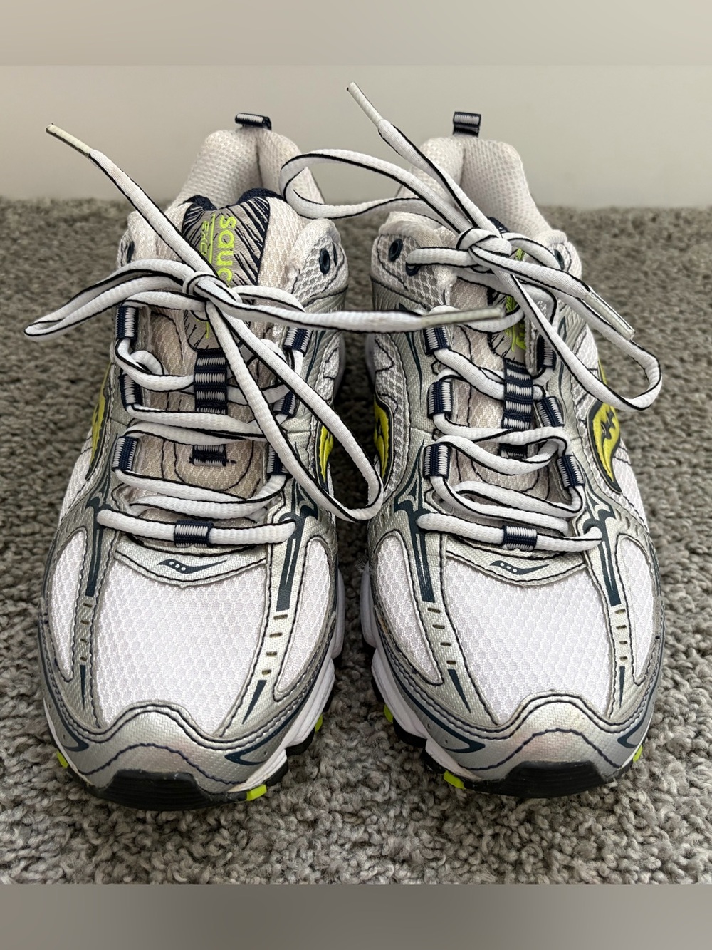 Saucony Excursion 8 Women’s Size 7 Trail Running Shoes White Silver Lime